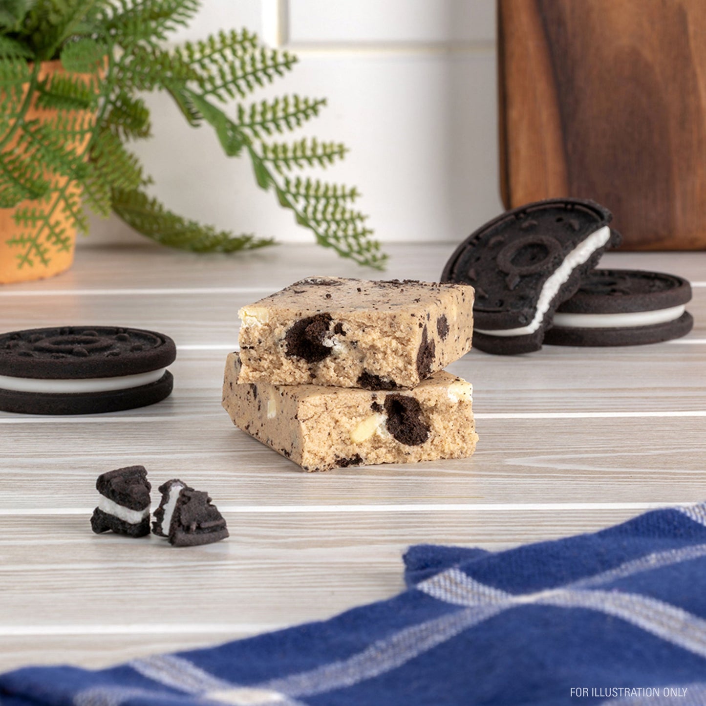 cookies-and-cream-protein-bars-k1 15807_QN_USA_ProteinBar_CAC_InterimAssetUpdate_Digital_Tabletop1.jpg